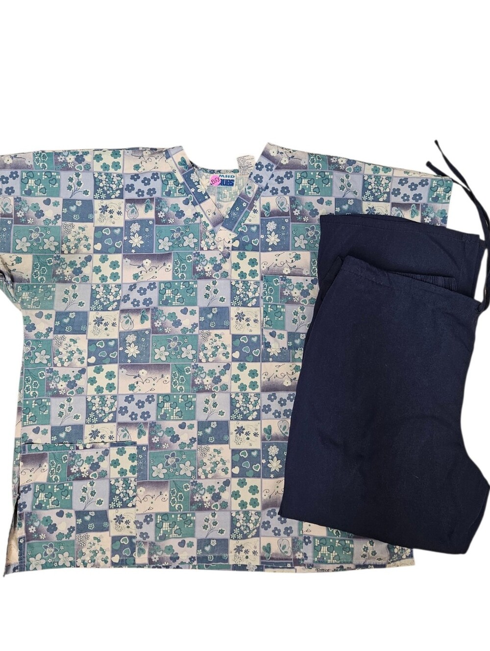Flowers Scrub Set